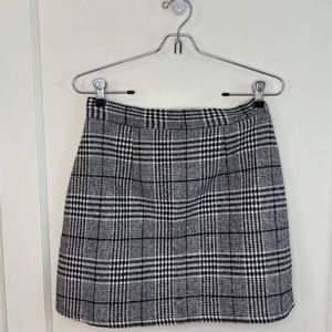 Amazon brand short plaid skirt